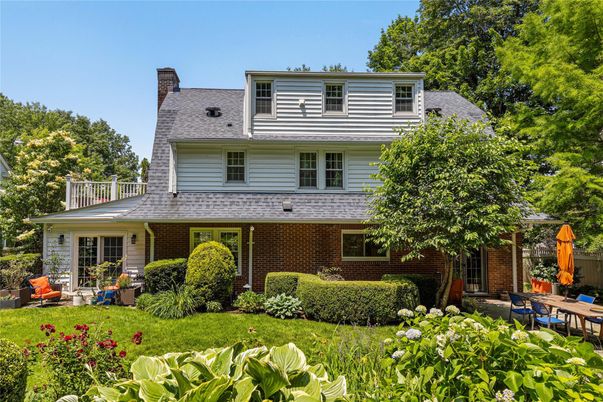 Exterior, Facade, Brick Facade, American Foursquare