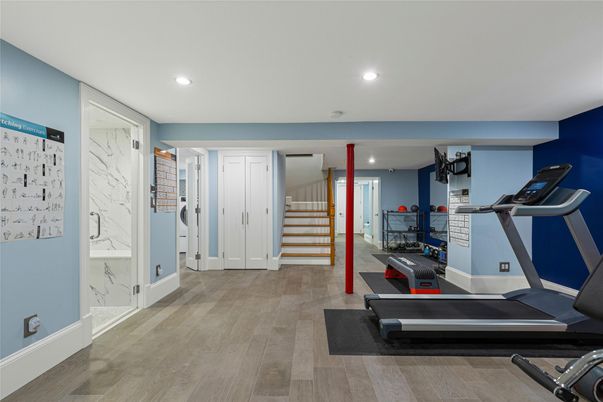 Fitness Equipment, Interior, Recessed Lighting, Wood Texture Flooring