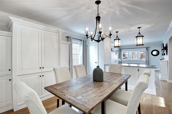 Chandelier, Dining room, Interior, Pendant Lights, Wood Texture Flooring