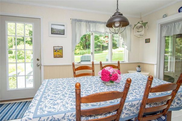 Dining room, Interior, Pendant Lights