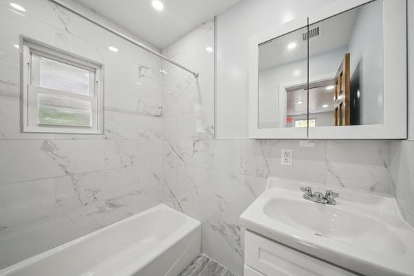 Bathroom, Interior, Marble Walls, Recessed Lighting