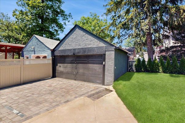 Backyard, Detached Garage, Exterior