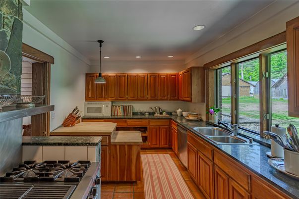 Interior, Kitchen, Pendant Lights, Recessed Lighting