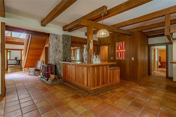 Interior, Pendant Lights, Wooden Beams, Wooden Walls