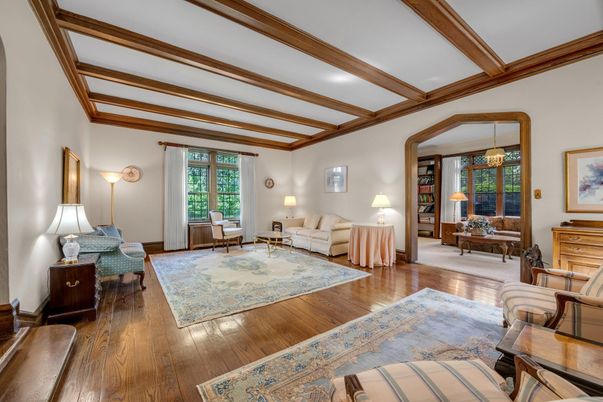 Interior, Living room, Pendant Lights, Wooden Beams, Wood Texture Flooring