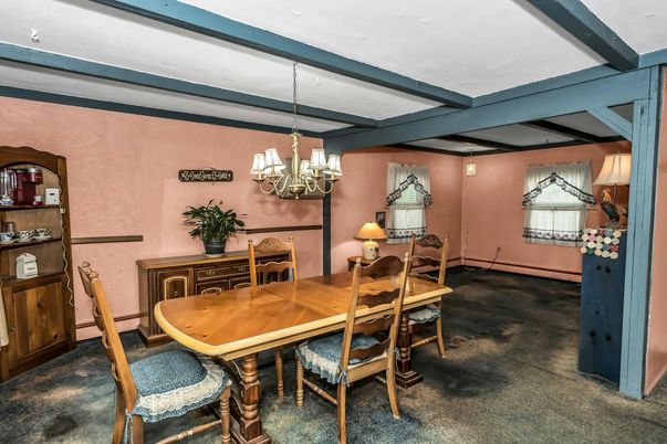 Chandelier, Dining room, Interior