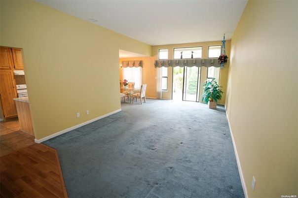 Dining room, Interior, Kitchen, Pendant Lights, Wood Texture Flooring
