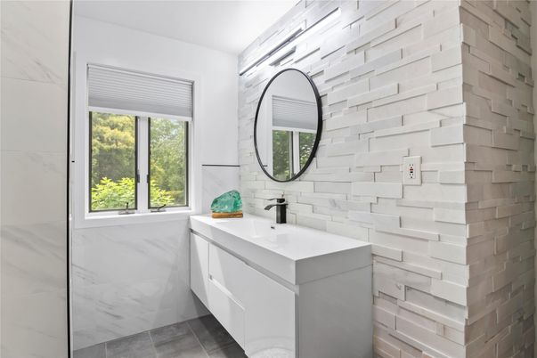 Bathroom, Interior, Marble Walls