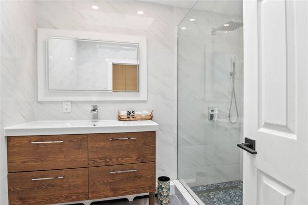Bathroom, Glass Shower, Interior, Marble Walls