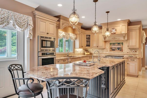 Interior, Kitchen, Pendant Lights, Recessed Lighting, Stainless Steel Appliances