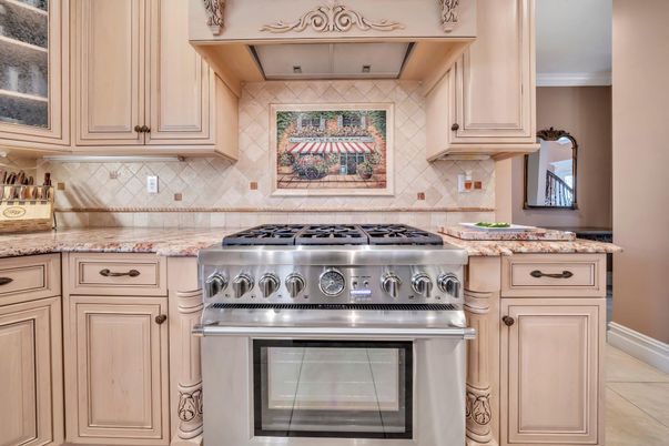 Interior, Kitchen, Stainless Steel Appliances