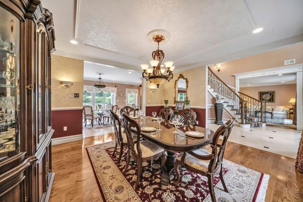 Chandelier, Dining room, Interior, Recessed Lighting, Wood Texture Flooring