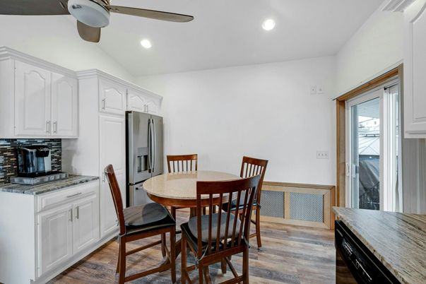 Dining room, Interior, Kitchen, Recessed Lighting, Wood Texture Flooring