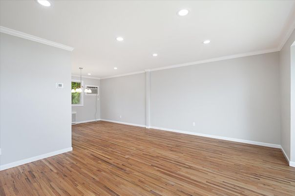 Empty room, Interior, Recessed Lighting, Wood Texture Flooring