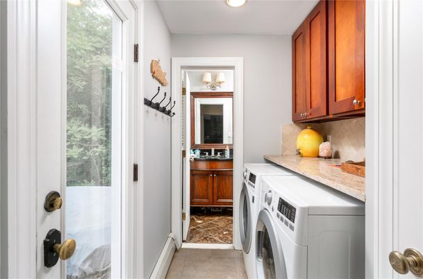 Interior, Recessed Lighting, Washer