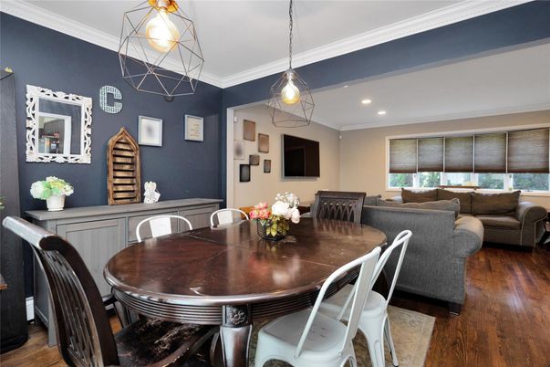 Dining room, Interior, Living room, Pendant Lights, Recessed Lighting, Wood Texture Flooring