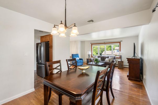 Dining room, Interior, Kitchen, Living room, Pendant Lights, Wood Texture Flooring