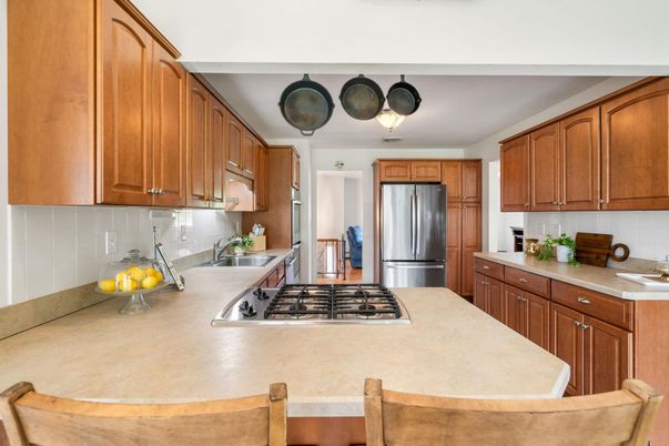 Interior, Kitchen, Stainless Steel Appliances