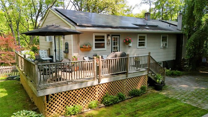 Exterior, Solar Panels