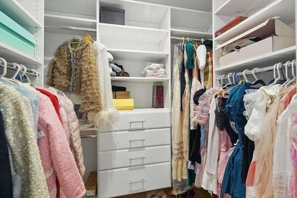 Interior, Walk-in Closets