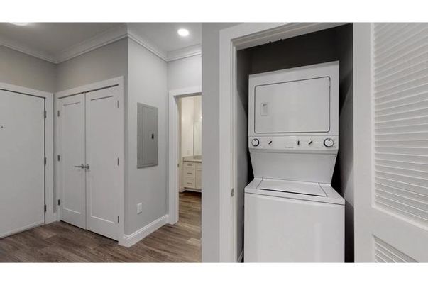 Interior, Recessed Lighting, Utility Closets, Washer, Wood Texture Flooring
