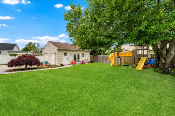 Backyard, Exterior, Playground