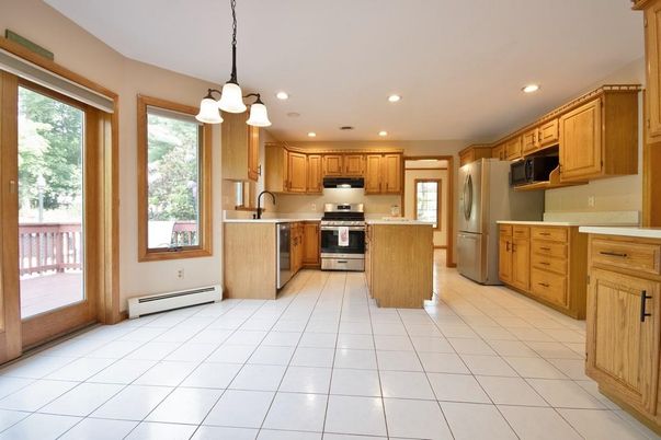 Interior, Kitchen, Pendant Lights, Recessed Lighting, Stainless Steel Appliances