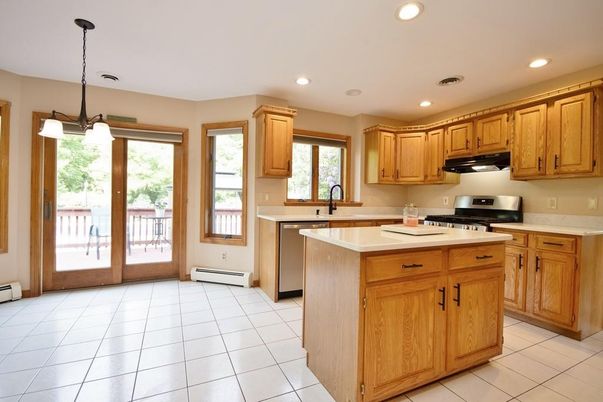 Interior, Kitchen, Pendant Lights, Recessed Lighting, Stainless Steel Appliances