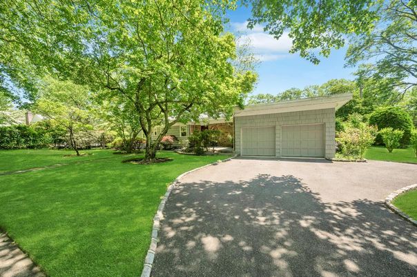 Backyard, Detached Garage, Exterior