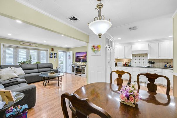 Dining room, Interior, Kitchen, Living room, Pendant Lights, Recessed Lighting, Wood Texture Flooring