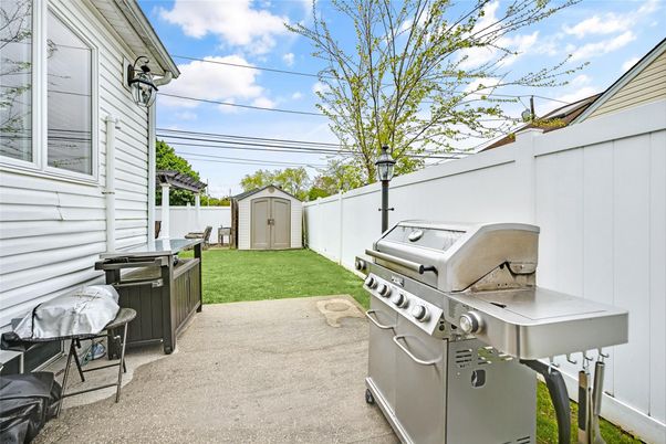 Backyard, Exterior, Hot Tub