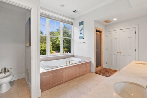 Bathroom, Interior, Recessed Lighting, Wood Texture Flooring