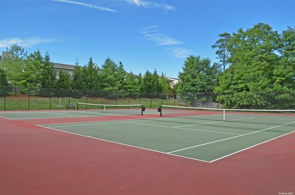 Exterior, Tennis Courts