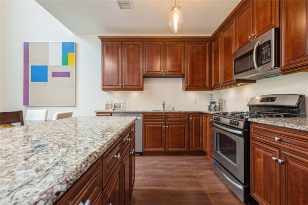 Interior, Kitchen, Pendant Lights, Wood Texture Flooring