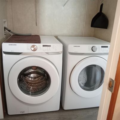 Interior, Utility Closets, Washer