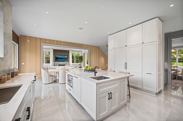 Interior, Kitchen, Living room, Recessed Lighting, Wooden Walls