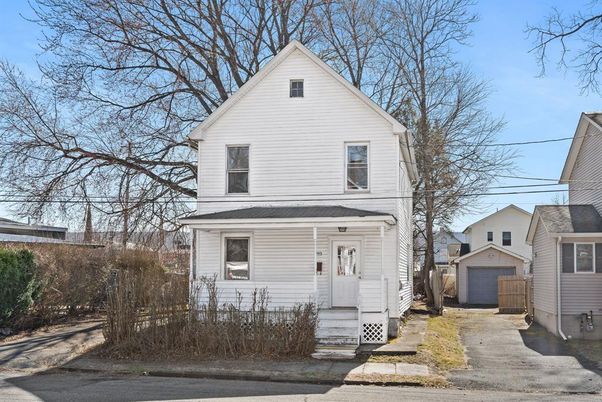 Detached Garage, Exterior, Facade, Queen Anne Victorian
