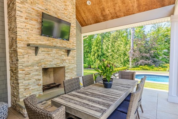 Exterior, Fireplace, Pool