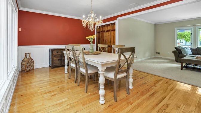 Chandelier, Dining room, Interior, Wood Texture Flooring