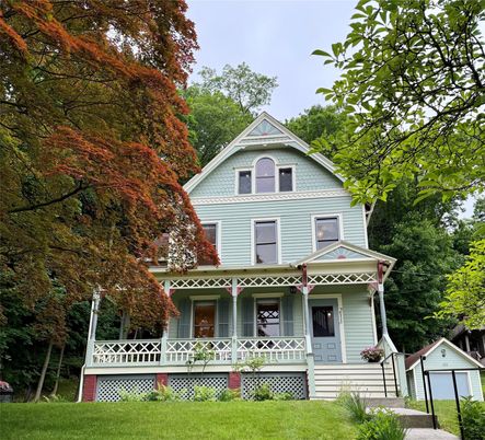 Exterior, Facade, Queen Anne Victorian
