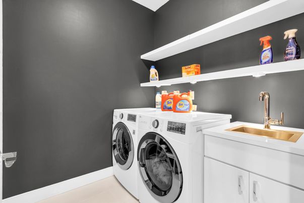 Interior, Washer
