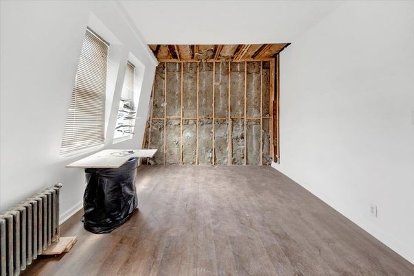 Empty room, Interior, Wood Texture Flooring, Wooden Walls