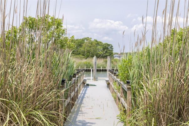 Exterior, Water