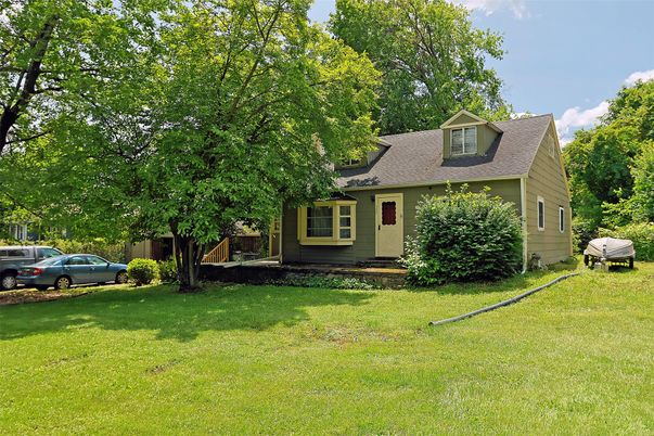 Backyard, Exterior, Facade, Cape Cod