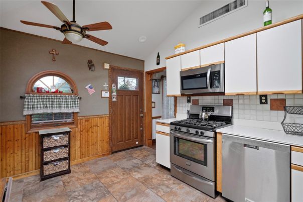 Interior, Kitchen, Stainless Steel Appliances