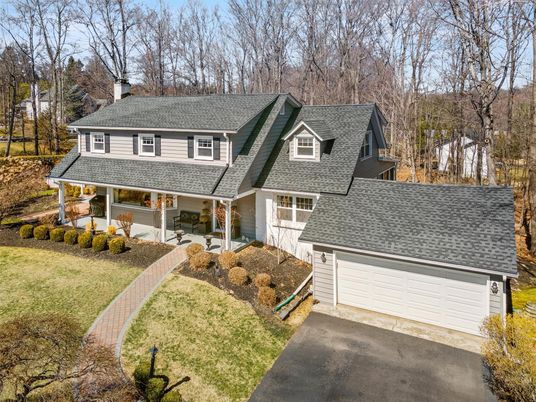Attached, Detached Garage, Exterior, Facade, Cape Cod