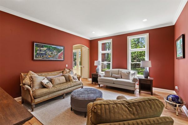 Interior, Living room, Recessed Lighting, Wood Texture Flooring