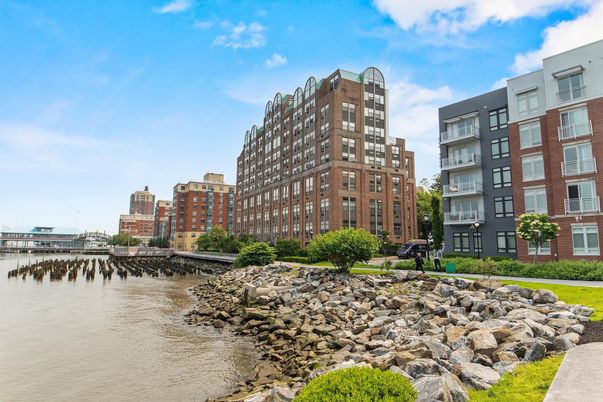 Exterior, Facade, Condo Building