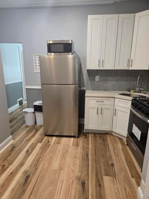 Interior, Kitchen, Wood Texture Flooring