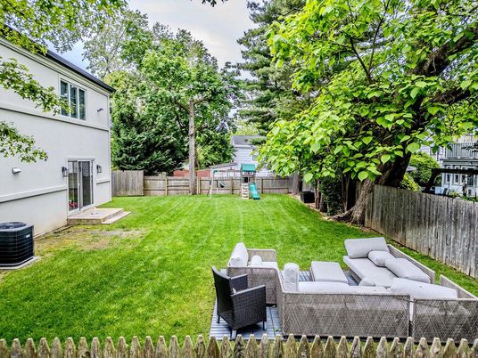 Backyard, Exterior, Playground
